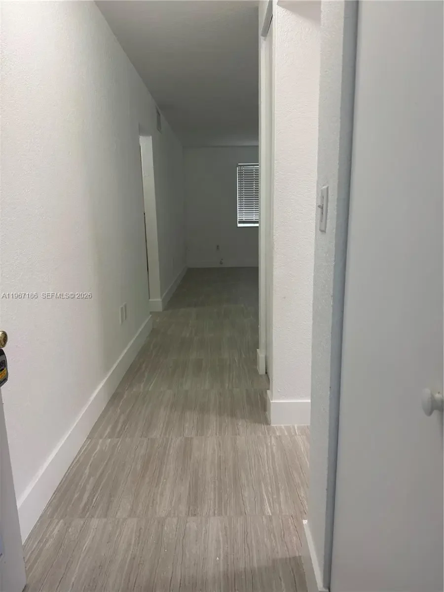 Photo of Listing #A11967186