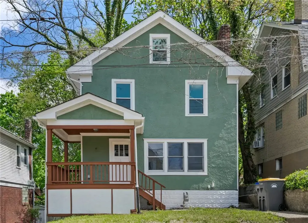 1802 New Haven, Dormont