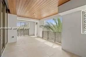 Photo of Listing #A11966794