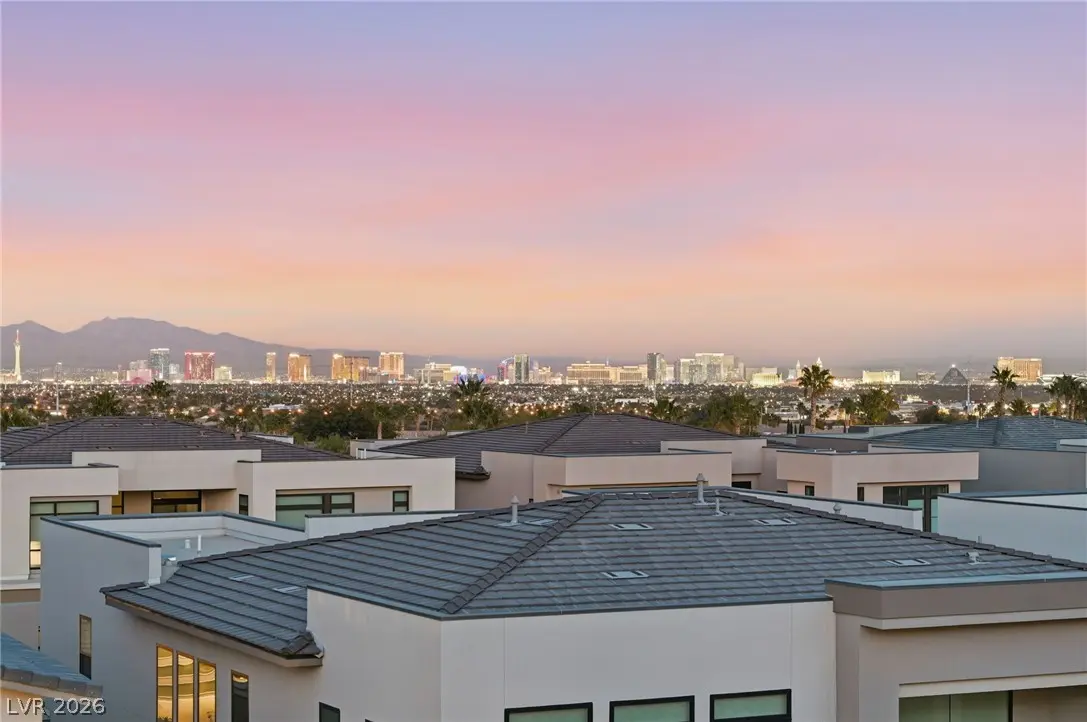 Photo of Listing #2754328