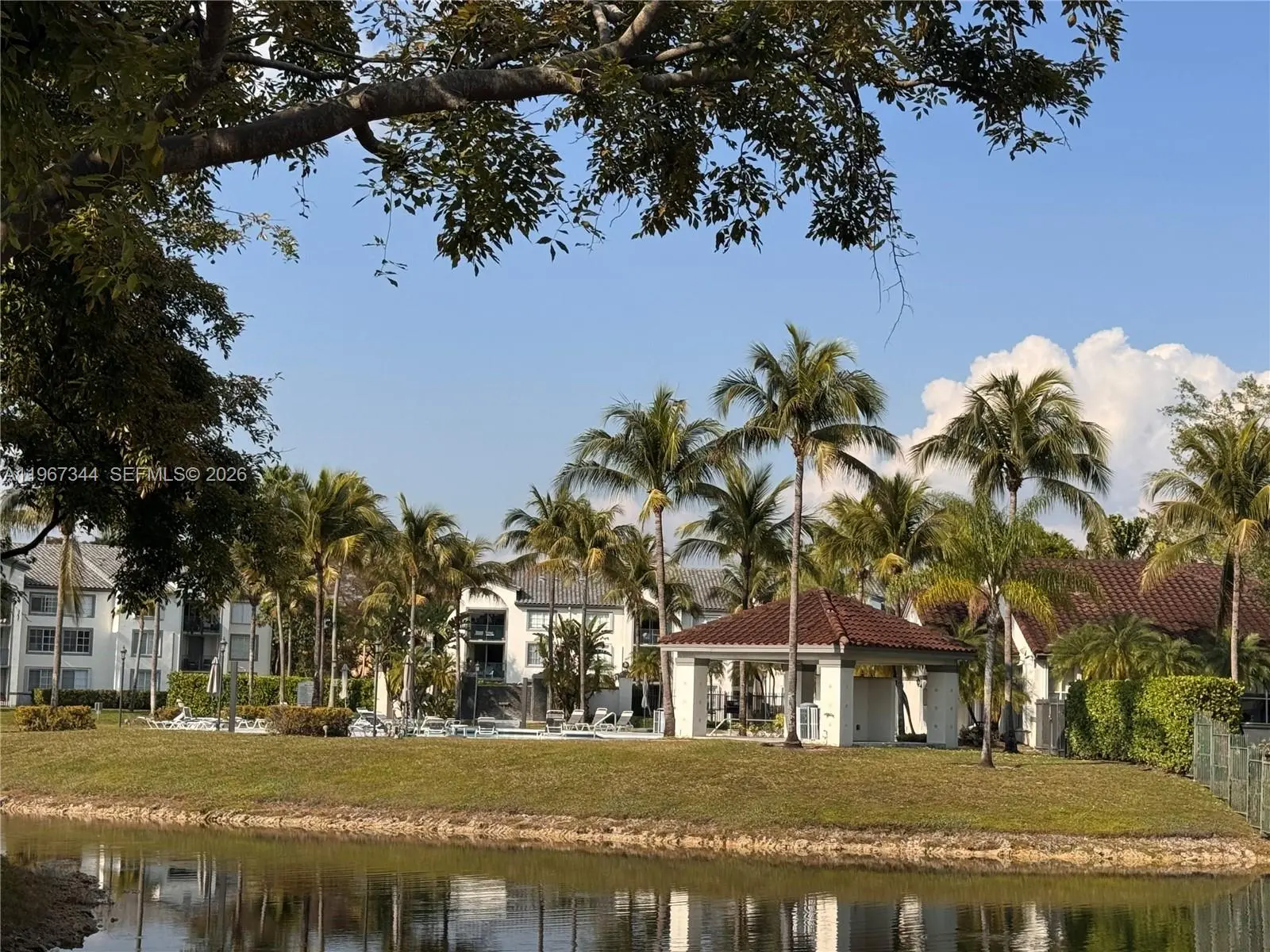 Photo of Listing #A11967344