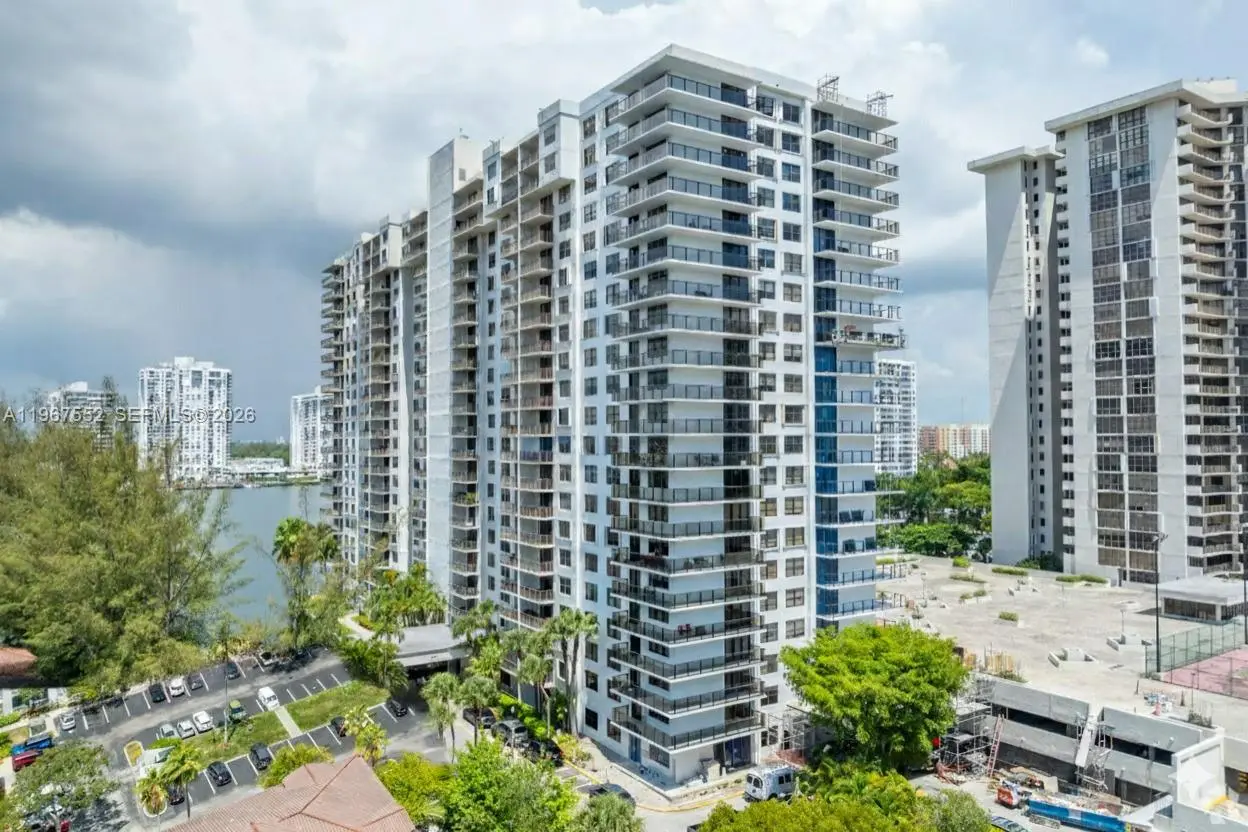 Photo of Listing #A11967552