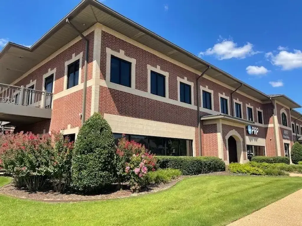 516 E Millsap Road 200, Fayetteville