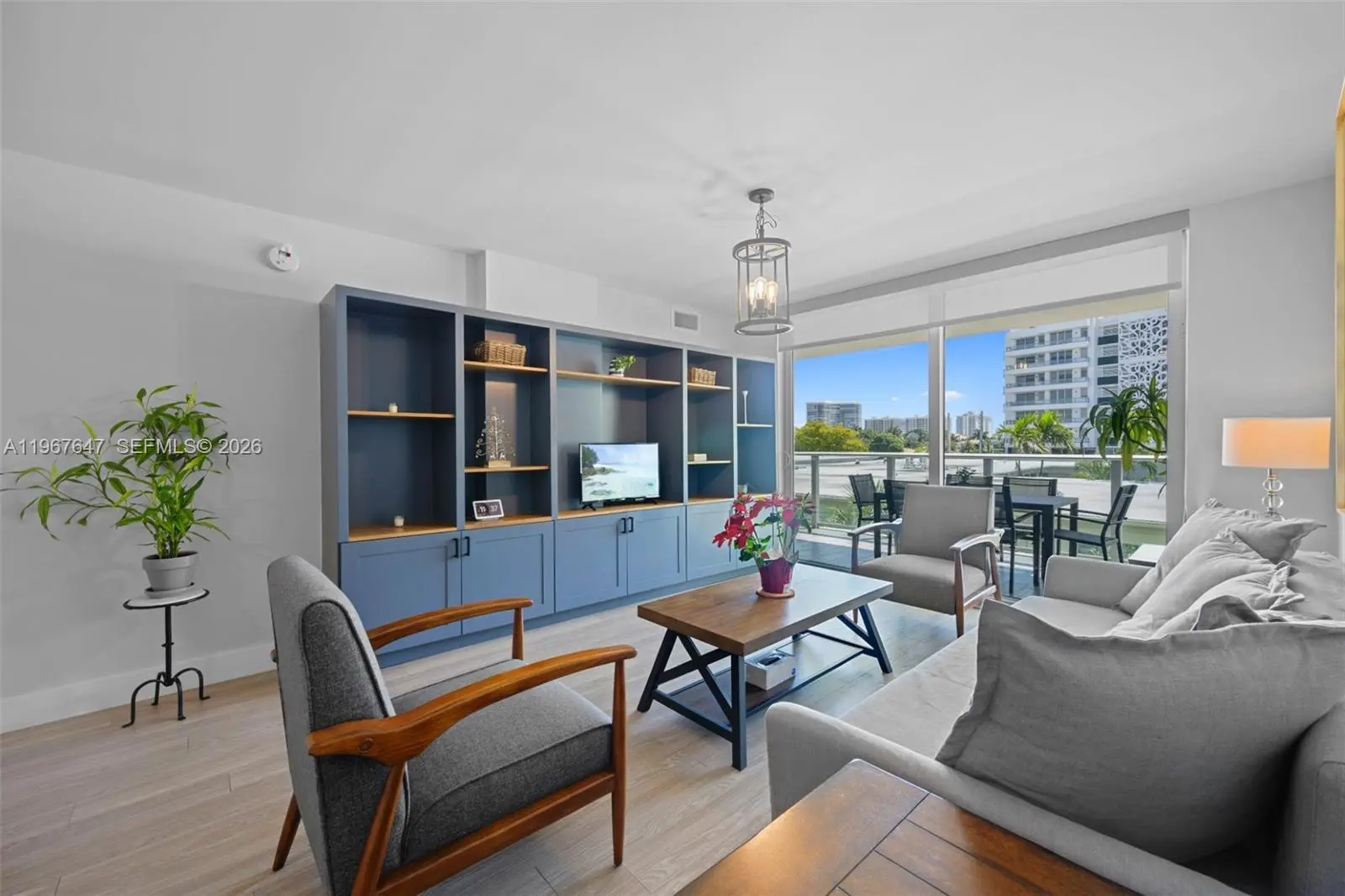 Photo of Listing #A11967647