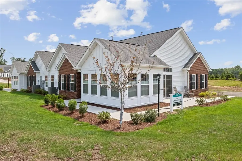 1020 Autumn Woods Drive, Jackson