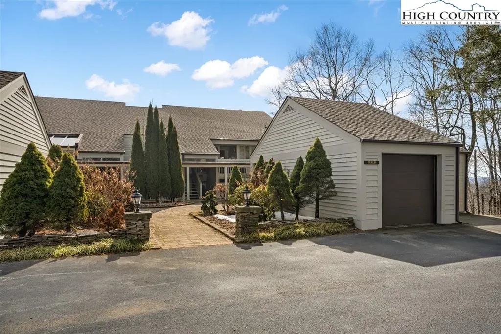 404 Moon Run # D, Linville