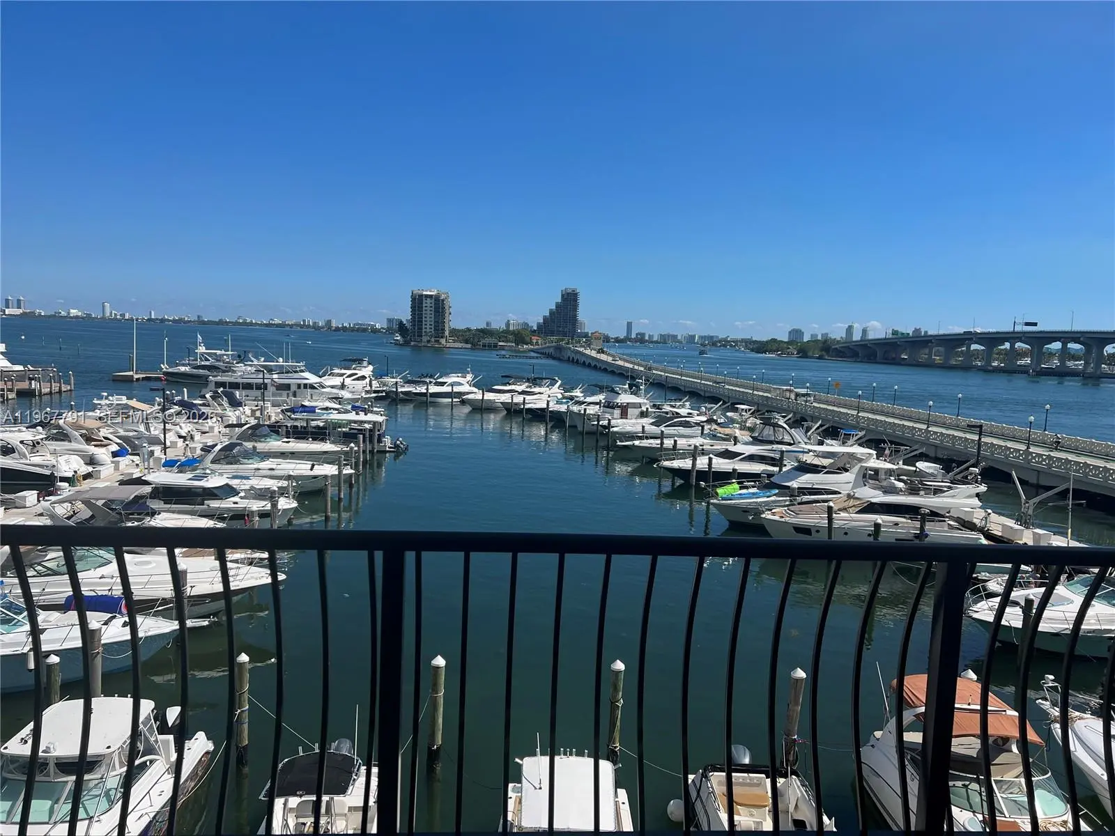 Photo of Listing #A11967791