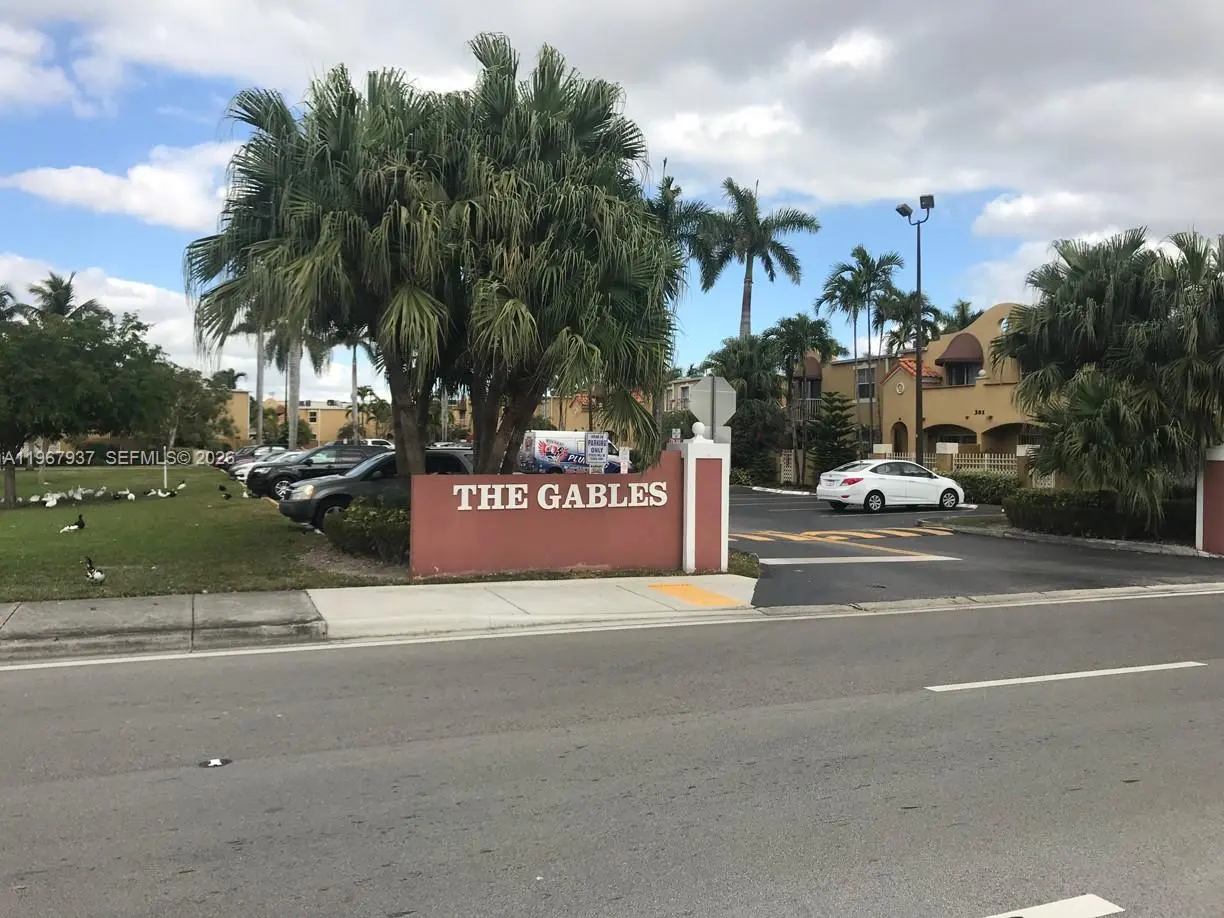 Photo of Listing #A11967937