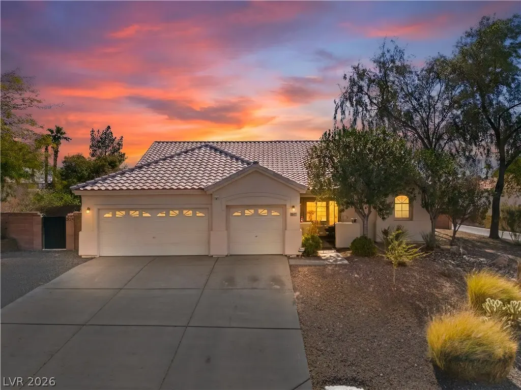 Photo of Listing #2756199