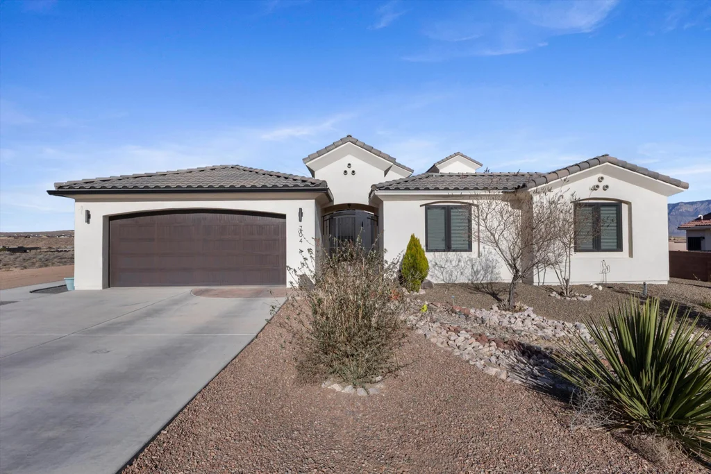 704 Gregg Road Ne, Rio Rancho