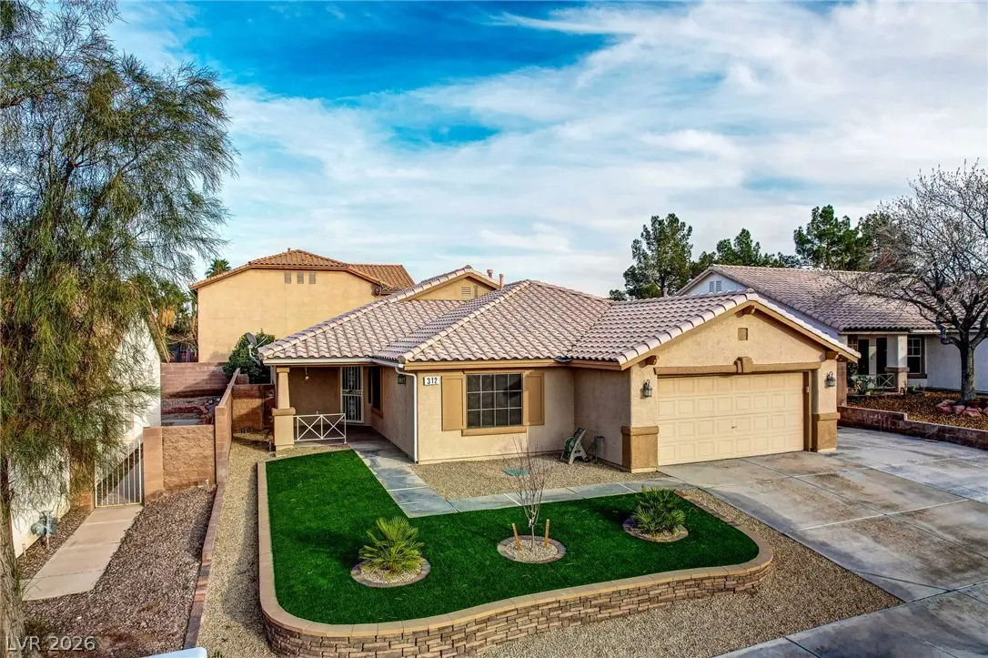 Photo of Listing #2757601