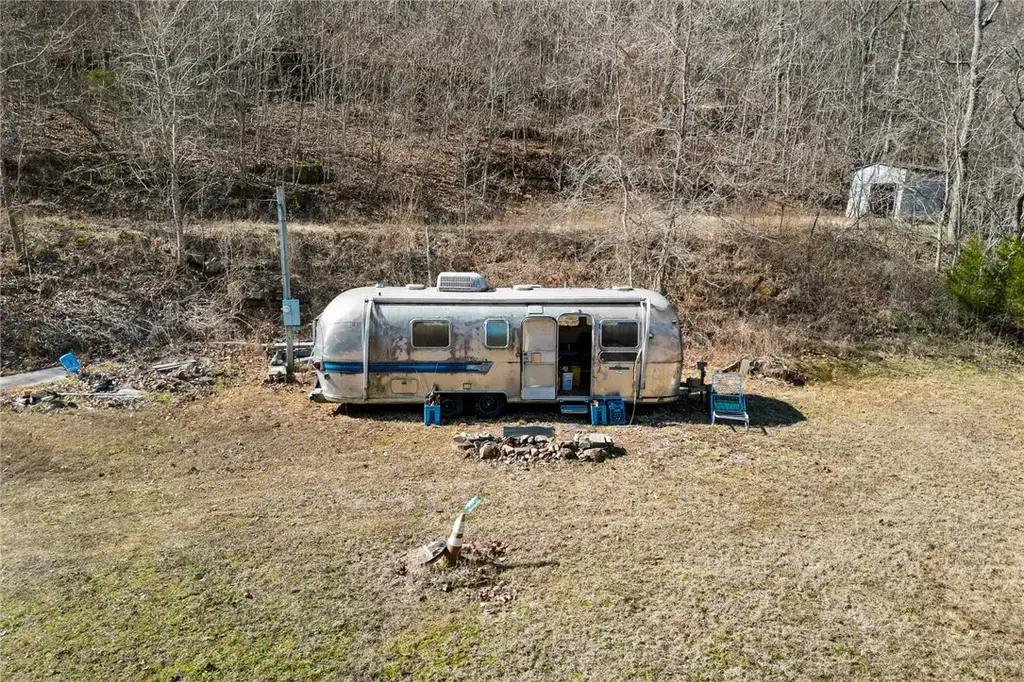 4242 Mill Hollow Road, Harrison