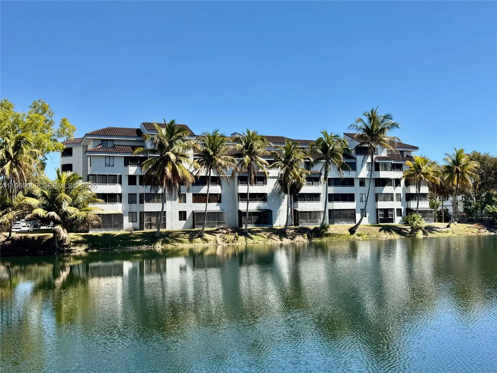 Photo of Listing #A11968069