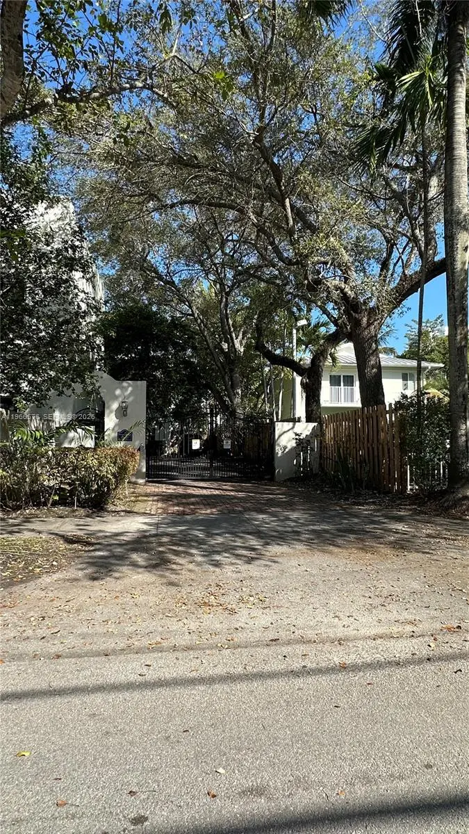 Photo of Listing #A11966576