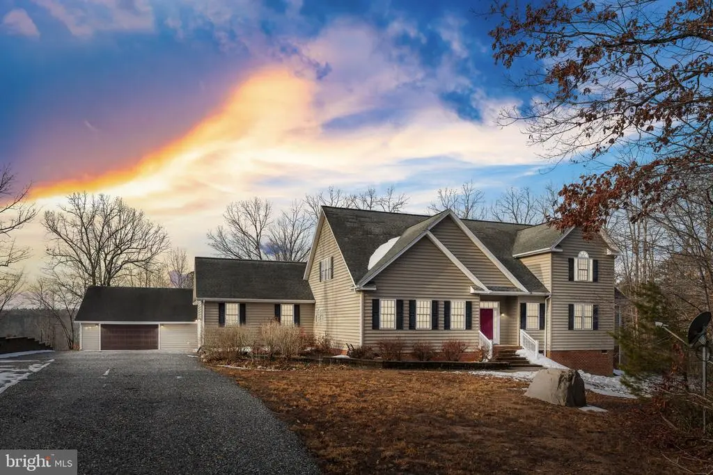 2481 Yanceyville Rd, Louisa