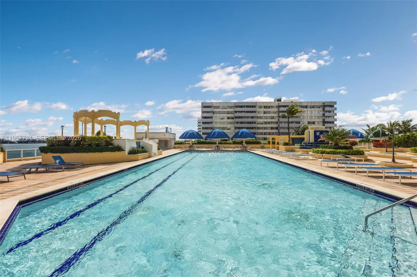 Photo of Listing #A11967731