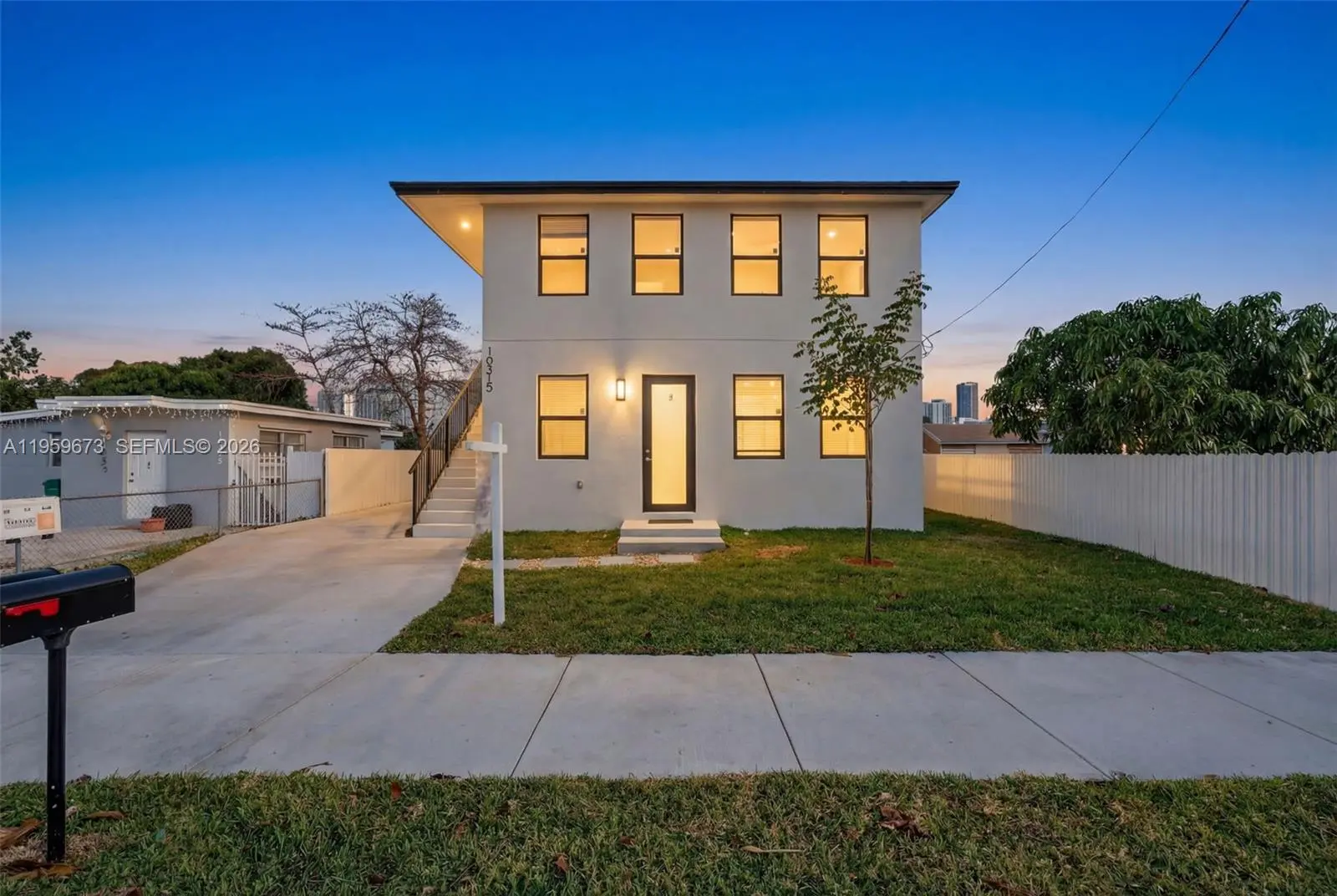 Photo of Listing #A11959673