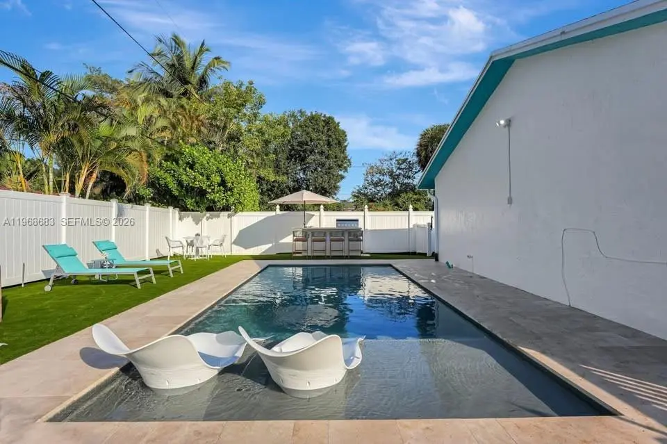 Photo of Listing #A11968683