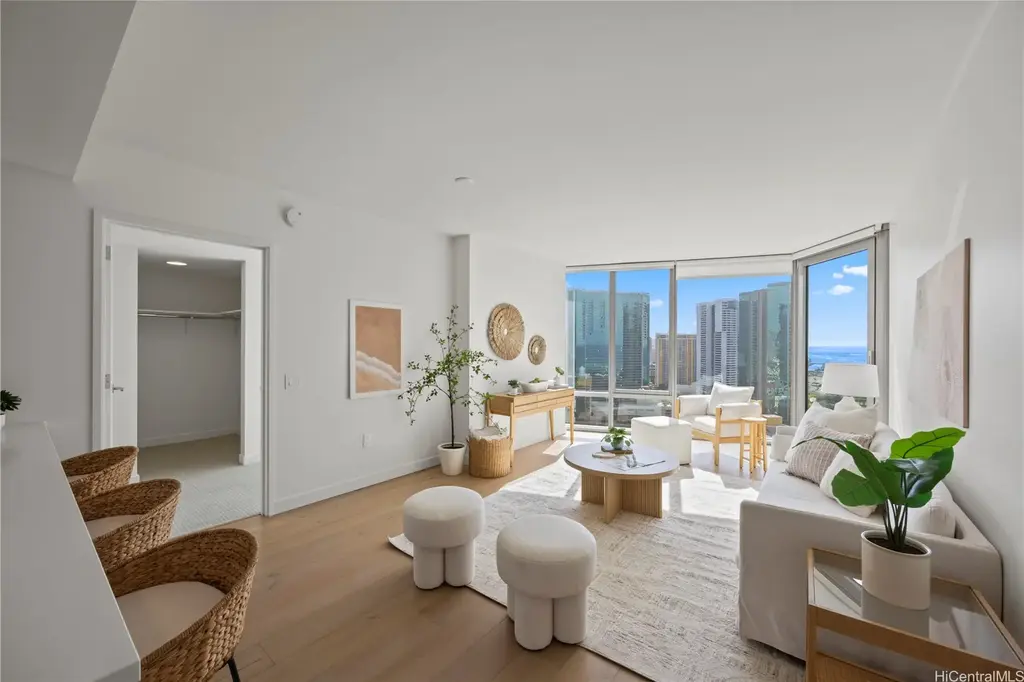 1001 Queen Street # 2404, Honolulu