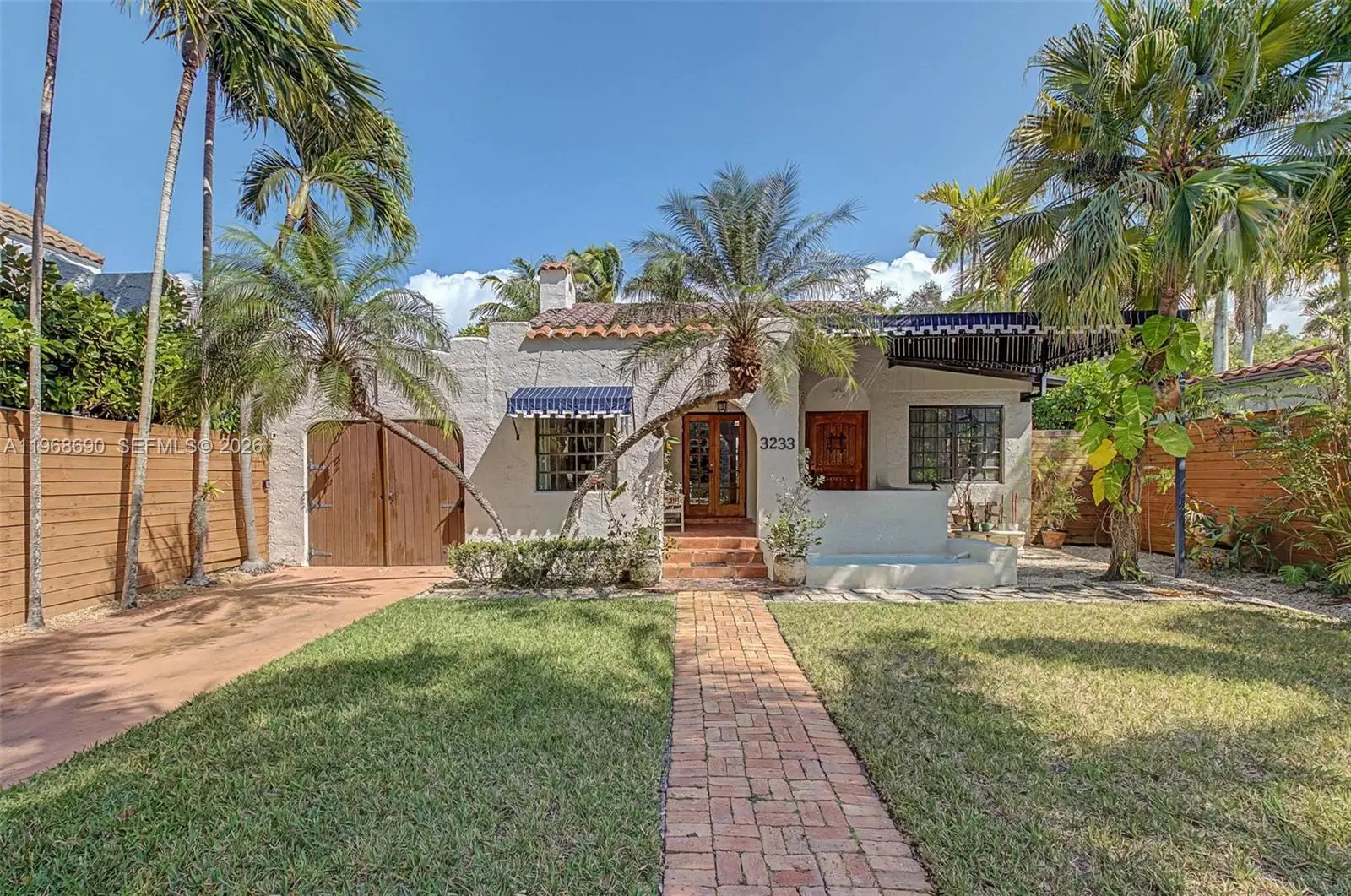 Photo of Listing #A11968690