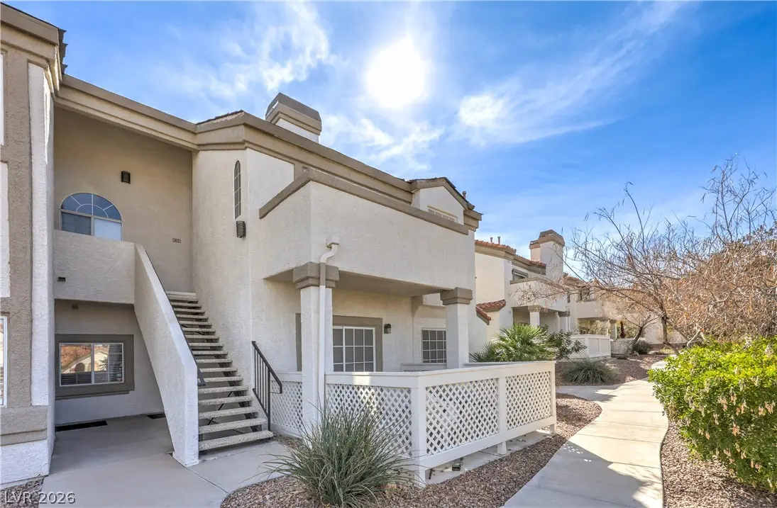 Photo of Listing #2757993