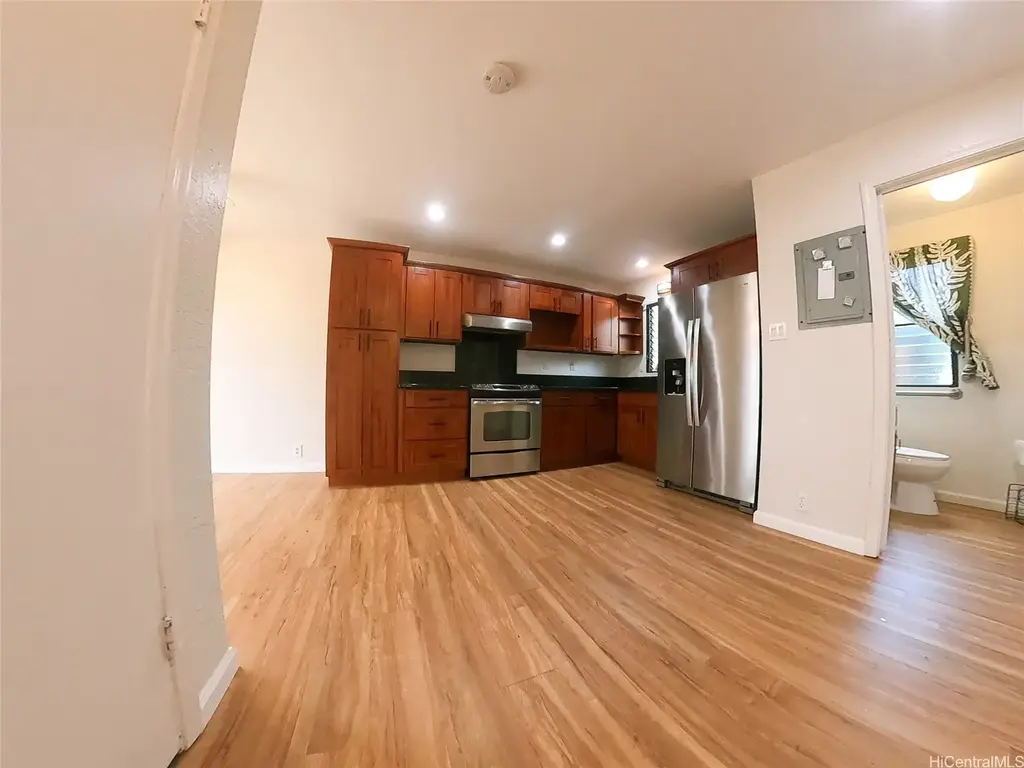 98-306 Kaonohi Street # 2308, Aiea