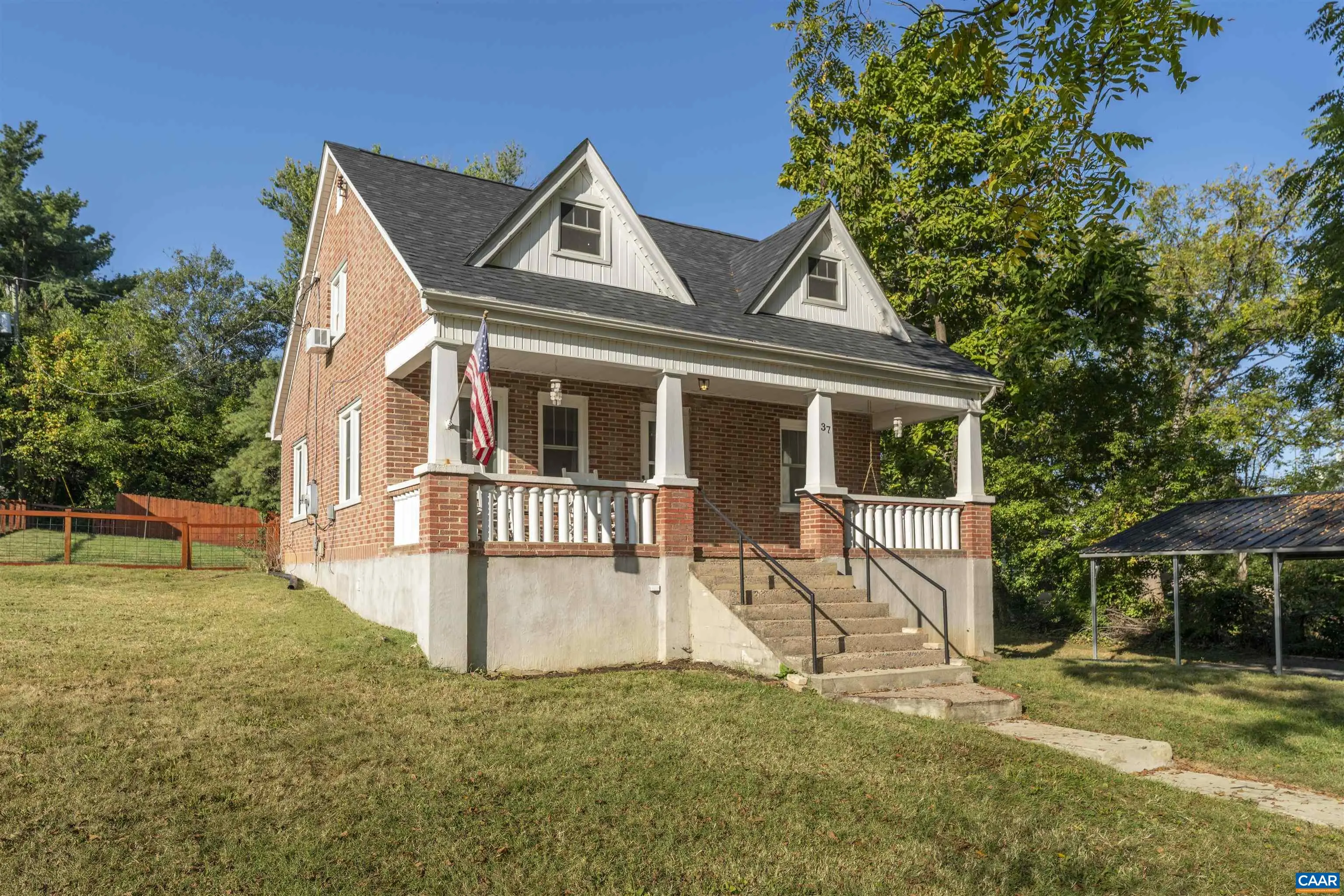 37 Peggys Ln, Fishersville