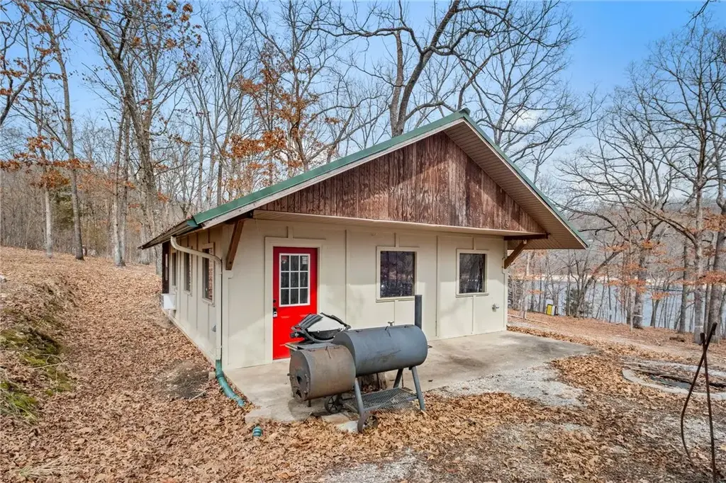 22288 Sunrise Cove Road, Garfield