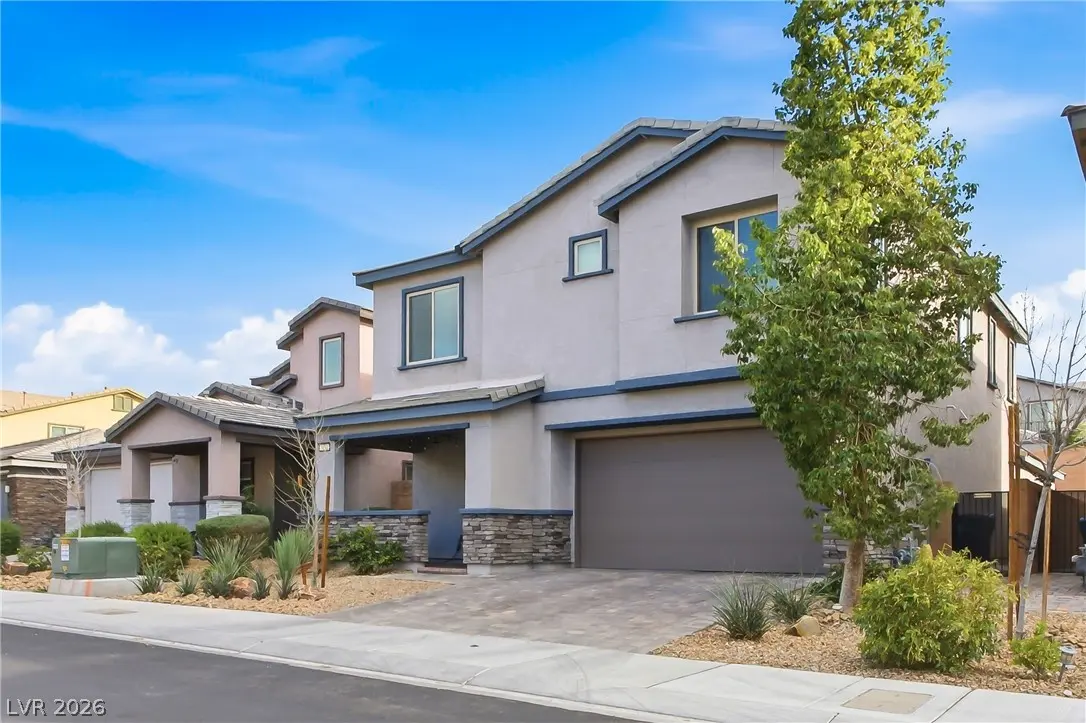 Photo of Listing #2757193