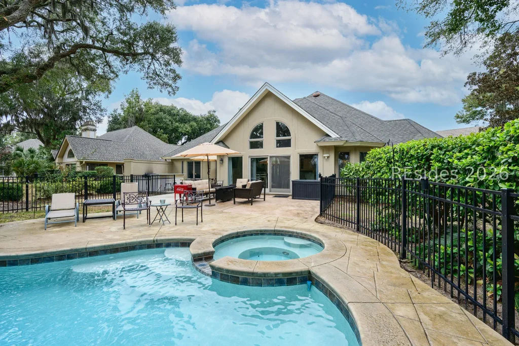 8 Old Fort Way, Hilton Head Island