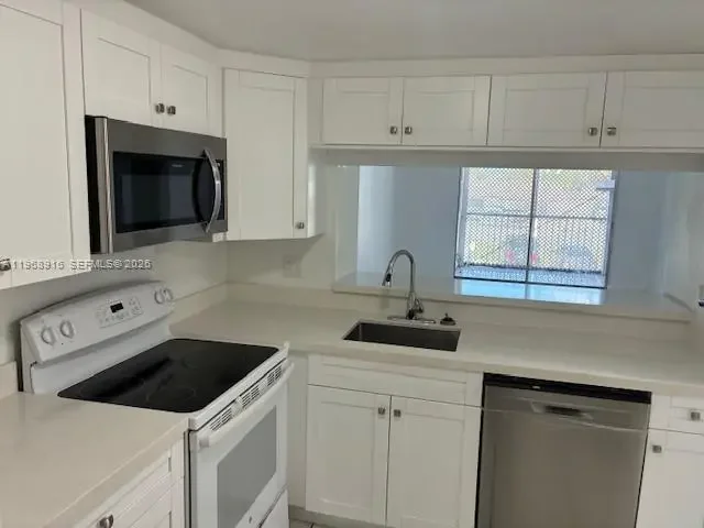 Photo of Listing #A11968916