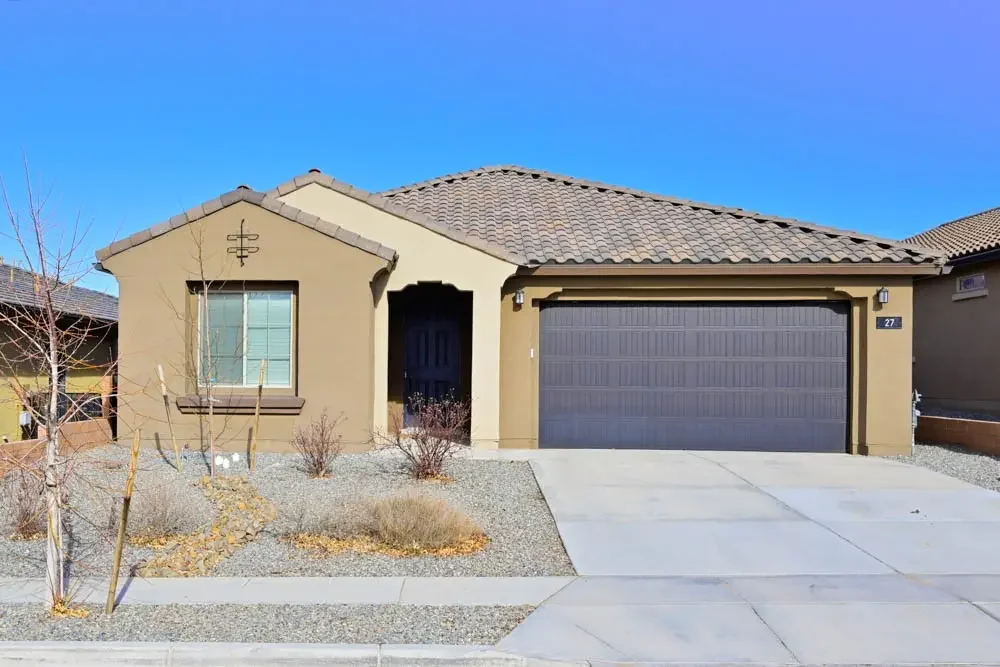 27 Firecrown Lane, Santa Fe