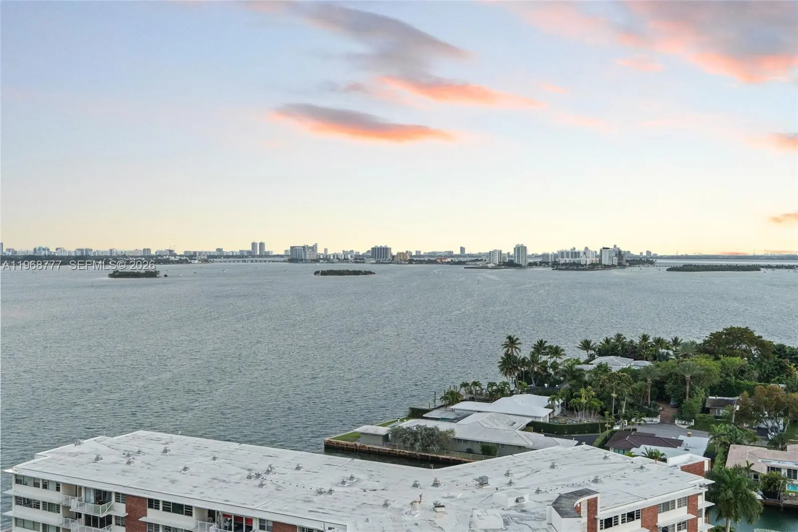 Photo of Listing #A11968777