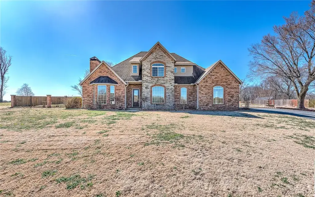 515 Candlelight Circle, Elm Springs