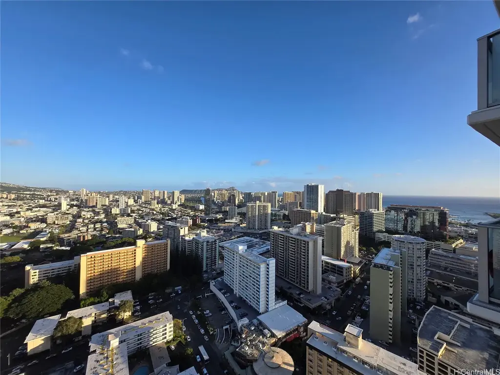 1500 Rycroft Street # 3705r, Honolulu