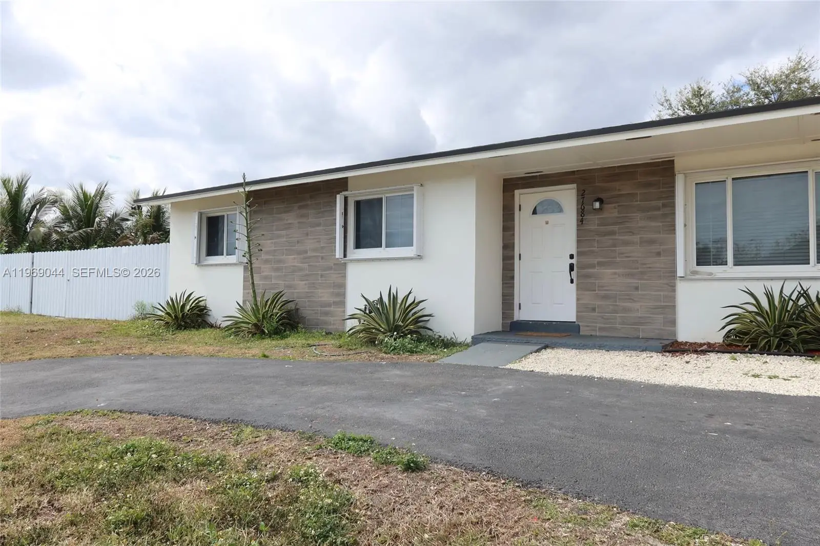 Photo of Listing #A11969044