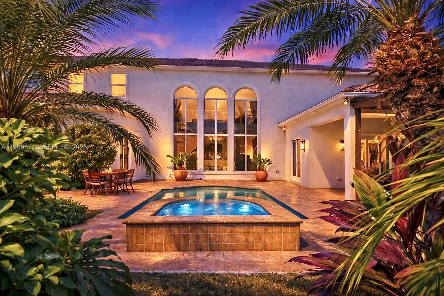 Photo of Listing #A11969671