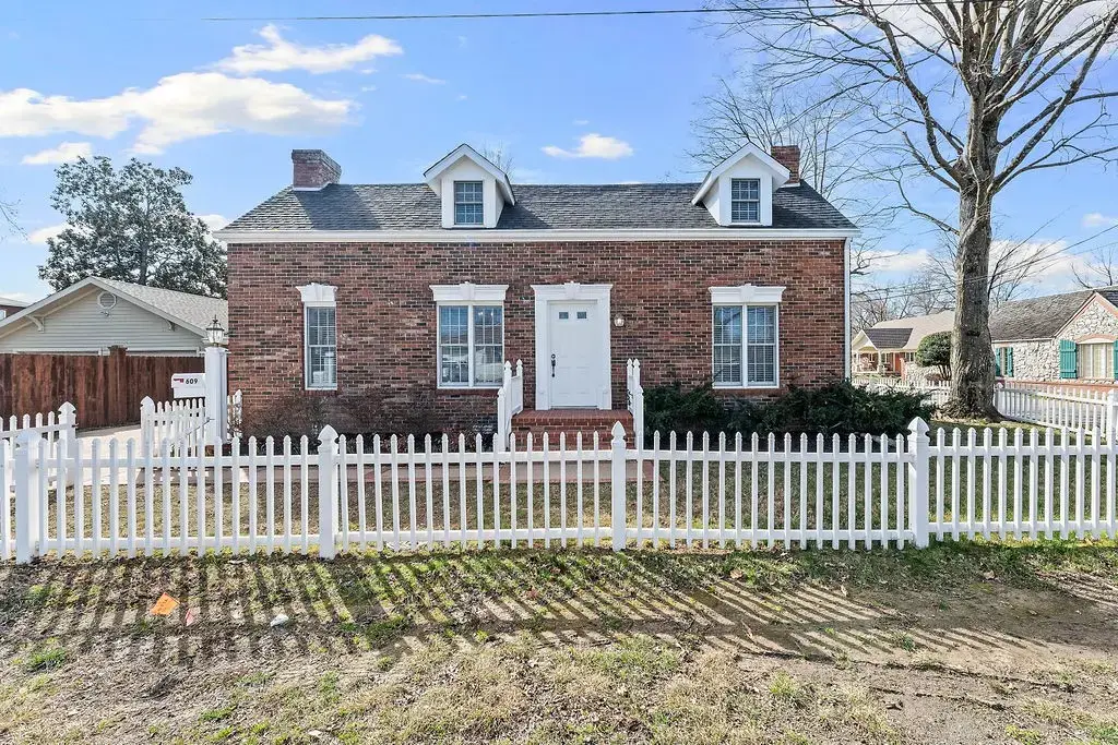 609 Jefferson Street, Bentonville