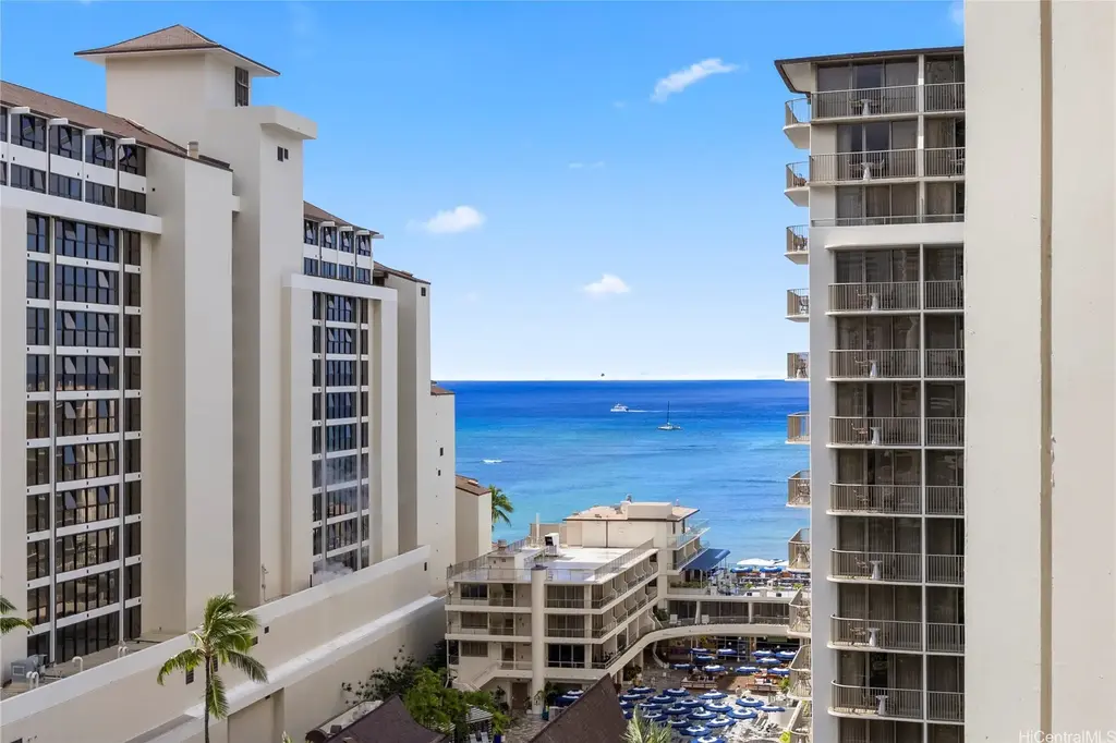 223 Saratoga Road # 1114, Honolulu