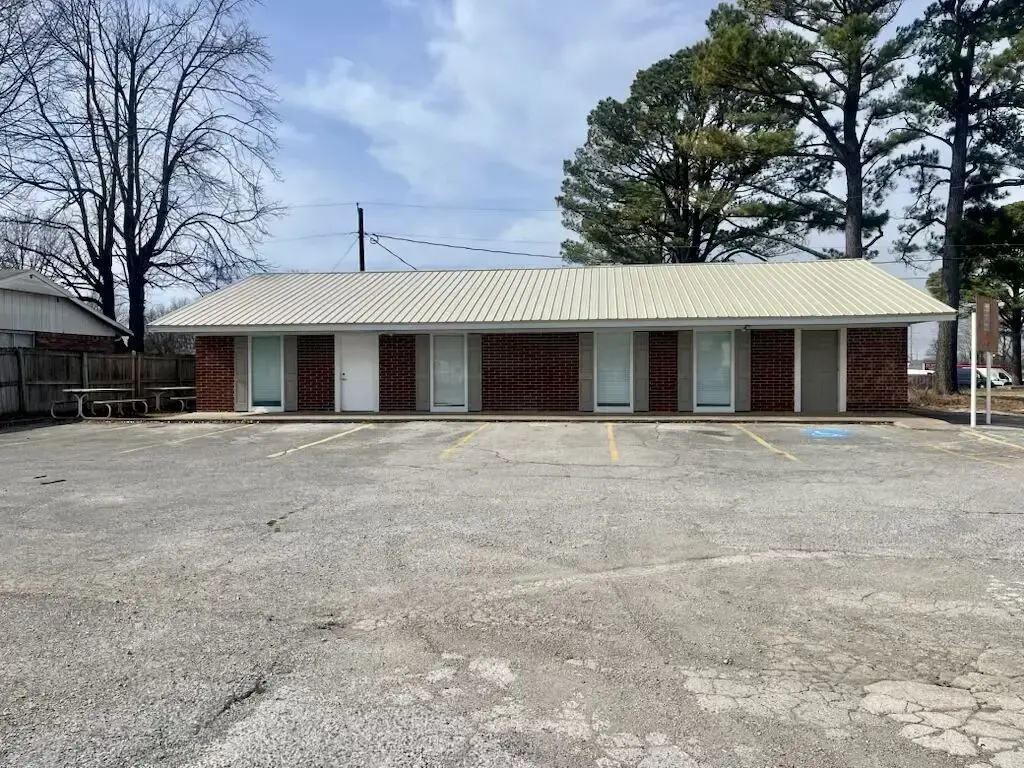 2021 Huntsville Avenue, Springdale