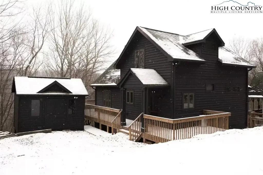 127 Marc Street, Boone