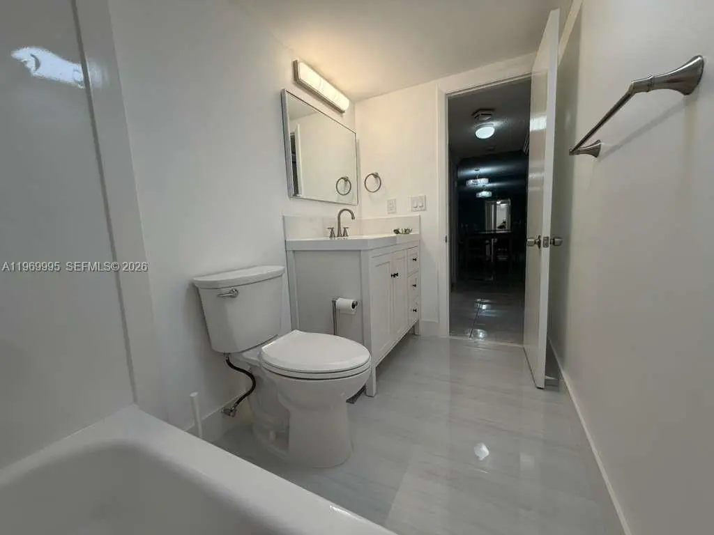 Photo of Listing #A11969995