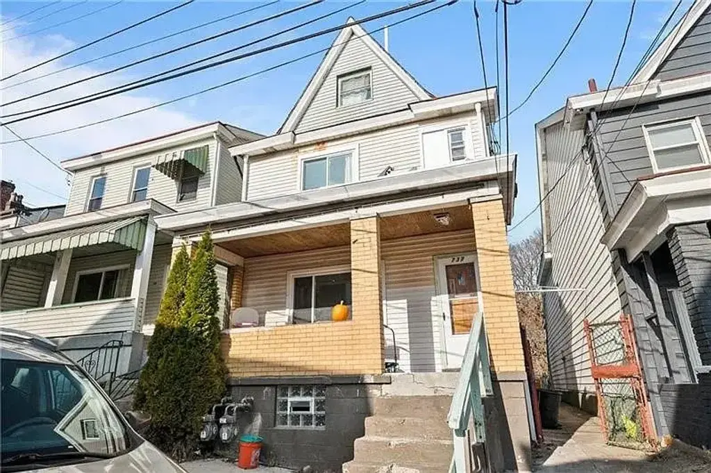 737 Mclain Street , Allentown