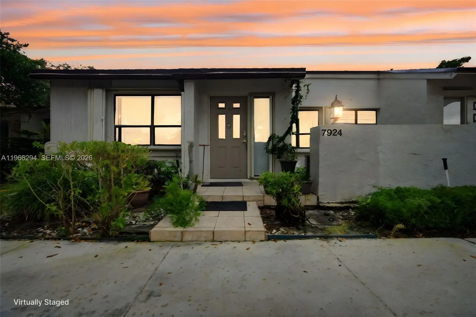 Photo of Listing #A11966294