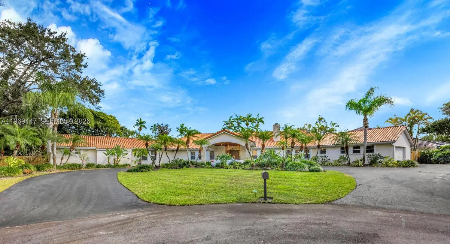 Photo of Listing #A11969447