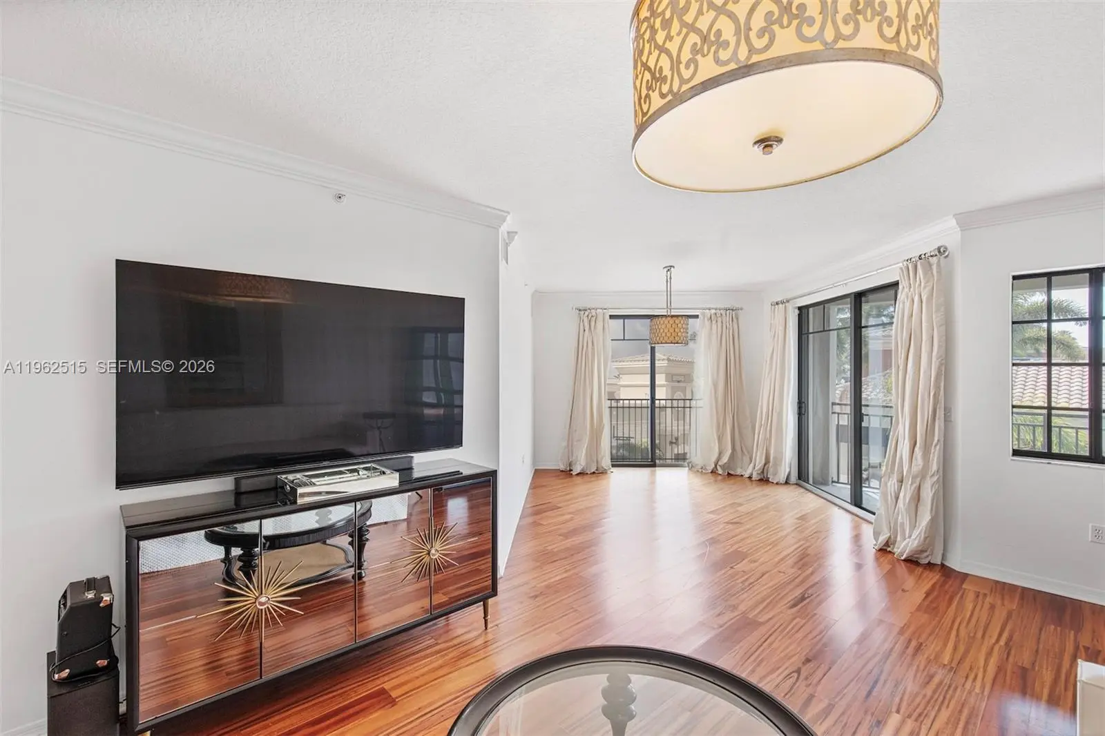 Photo of Listing #A11962515