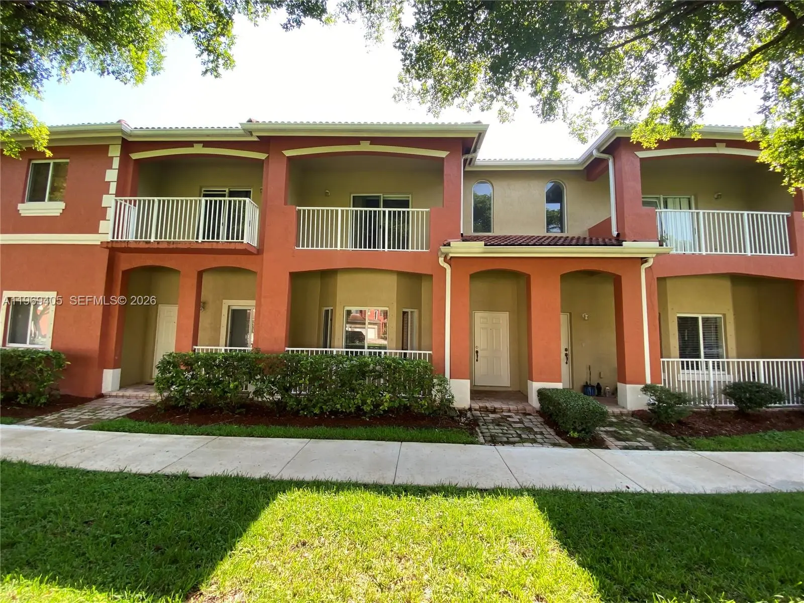 Photo of Listing #A11969405