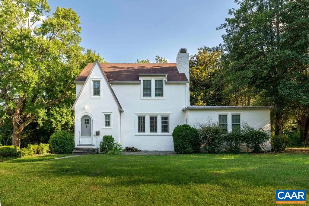 2203 Stadium Rd, Charlottesville