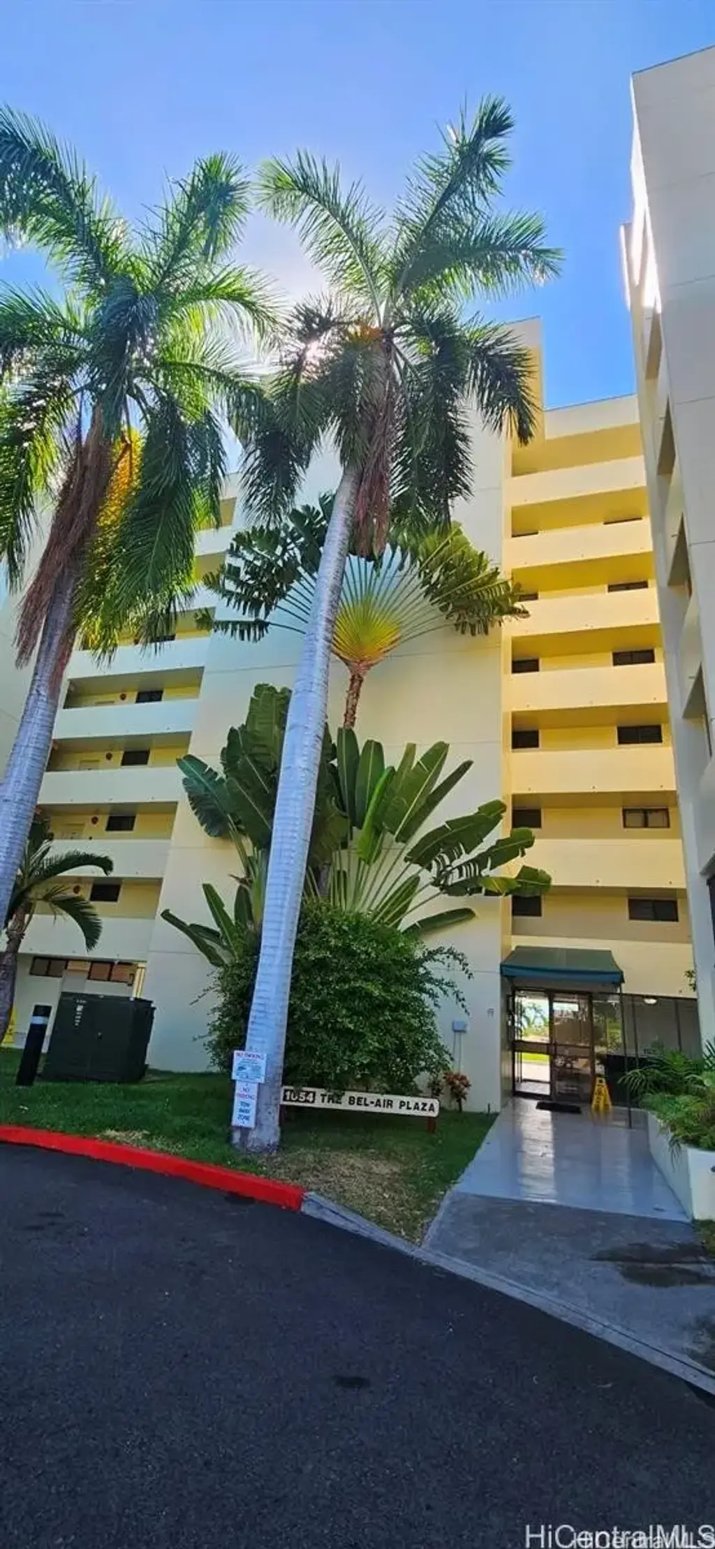 1054 Green Street # 306, Honolulu