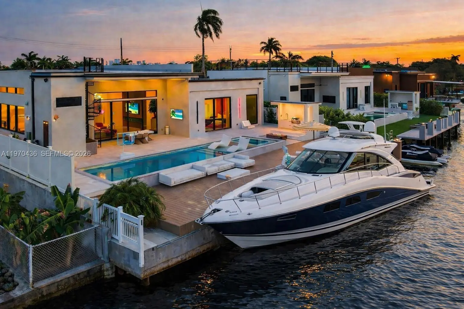 Photo of Listing #A11970436